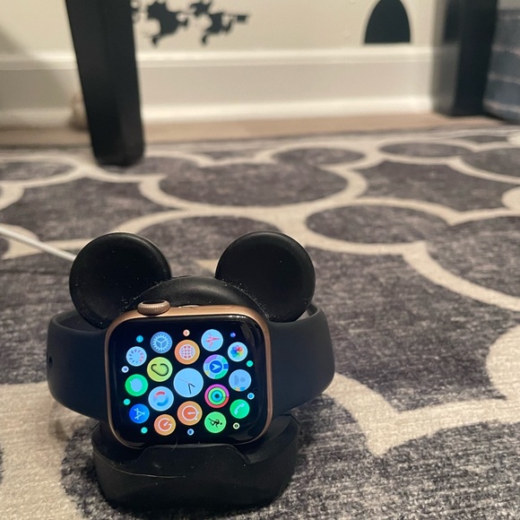 2/$10 Apple Watch iwatch Silicone Docking Station Stand Disney theme Mickey - Picture 3 of 9